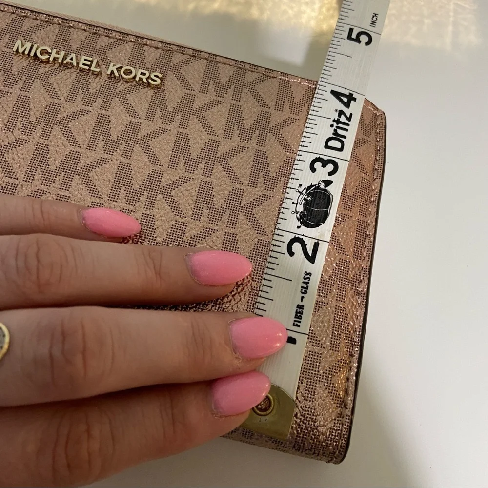 MICHAEL KORS Double Zip Wristlet - Picture 6 of 8